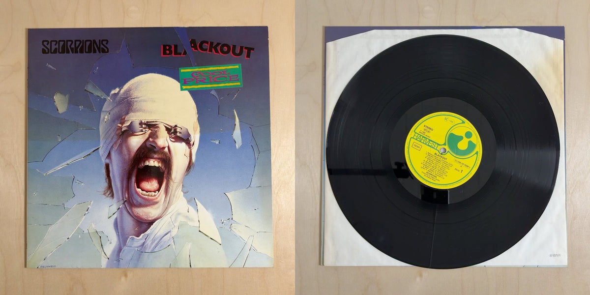 Scorpions – Blackout: cover and record