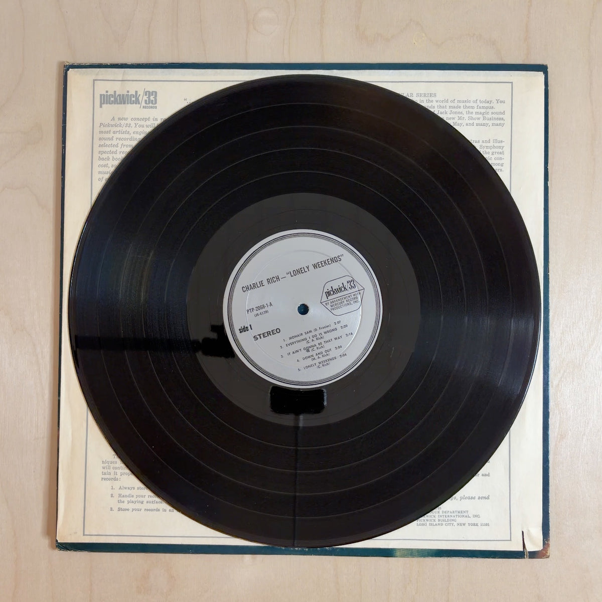 Charlie Rich – Charlie Rich Sings 18 Country Songs On 2 L.P.'s!