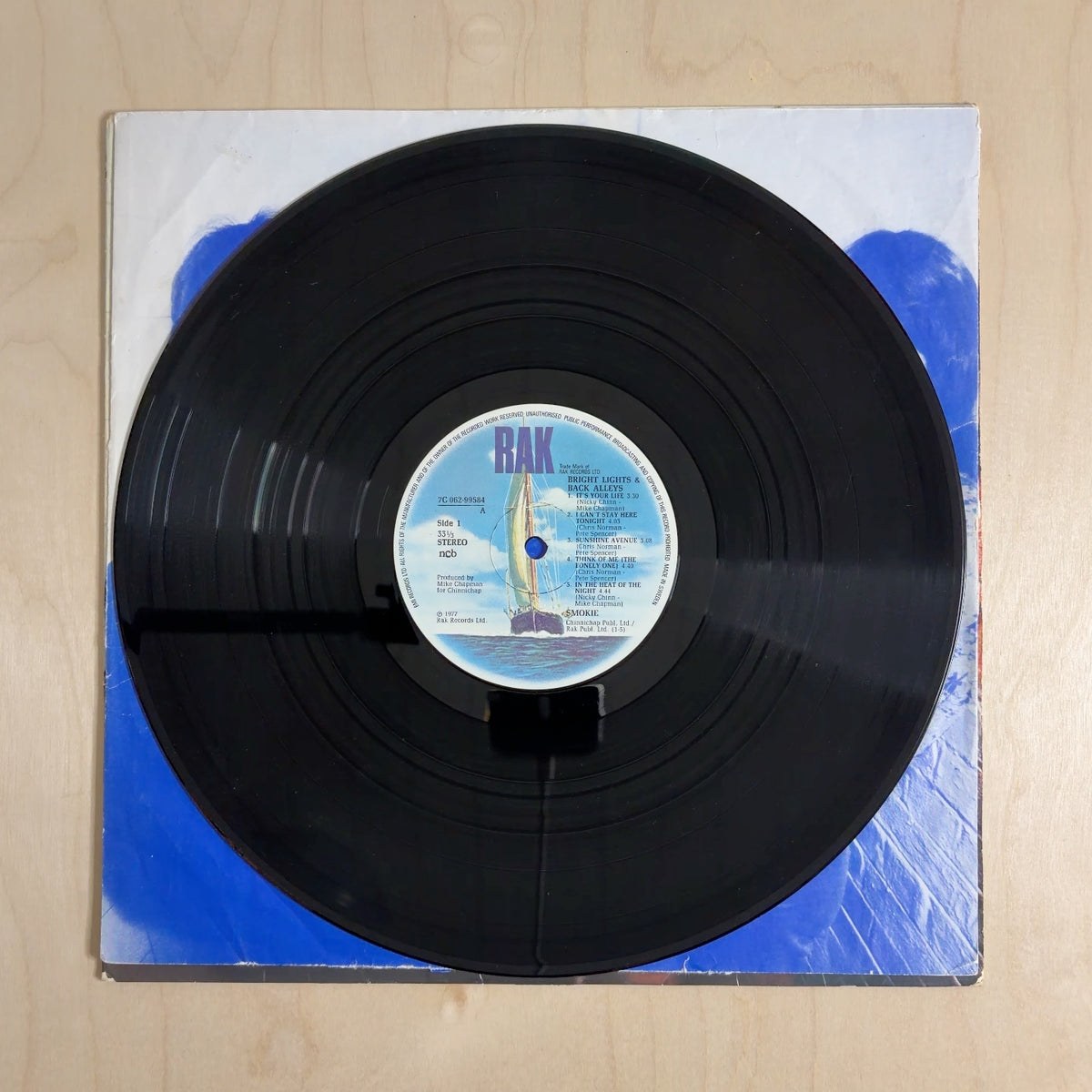 Smokie – Bright Lights & Back Alleys