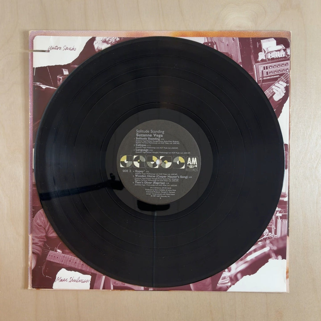 Suzanne Vega – Solitude Standing – record label