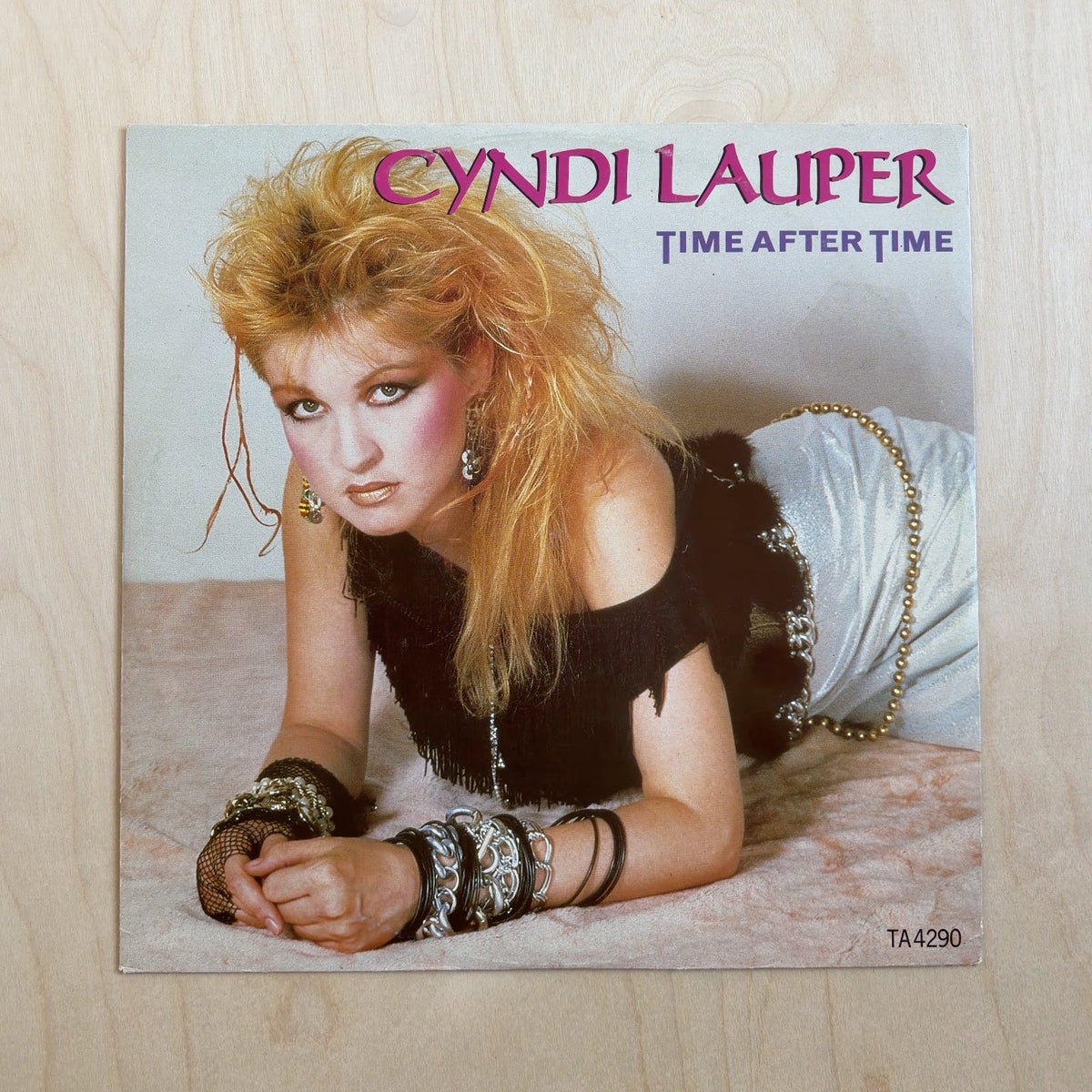 Cyndi Lauper – Time After Time