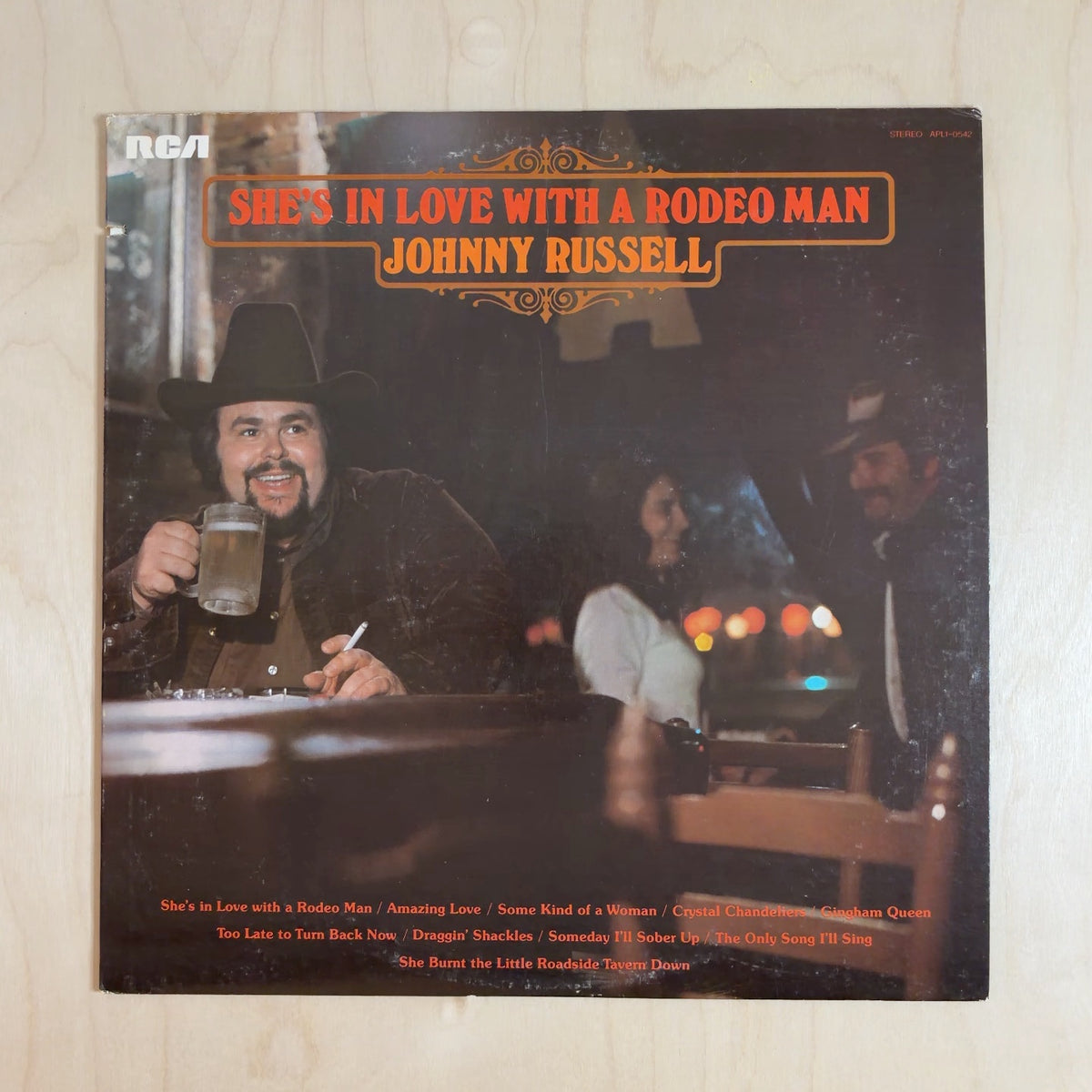 Johnny Russell – She's In Love With A Rodeo Man