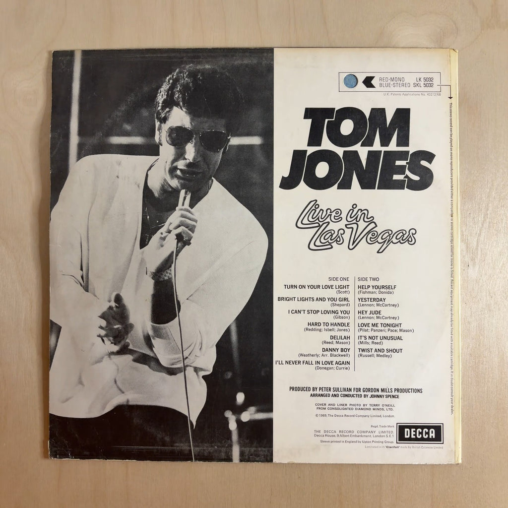 Tom Jones – Live In Las Vegas – back cover