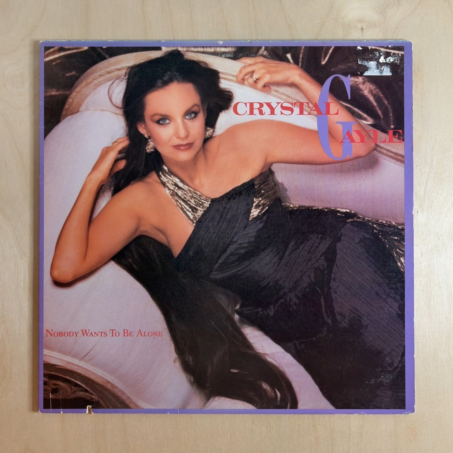 Crystal Gayle – Nobody Wants To Be Alone – front cover