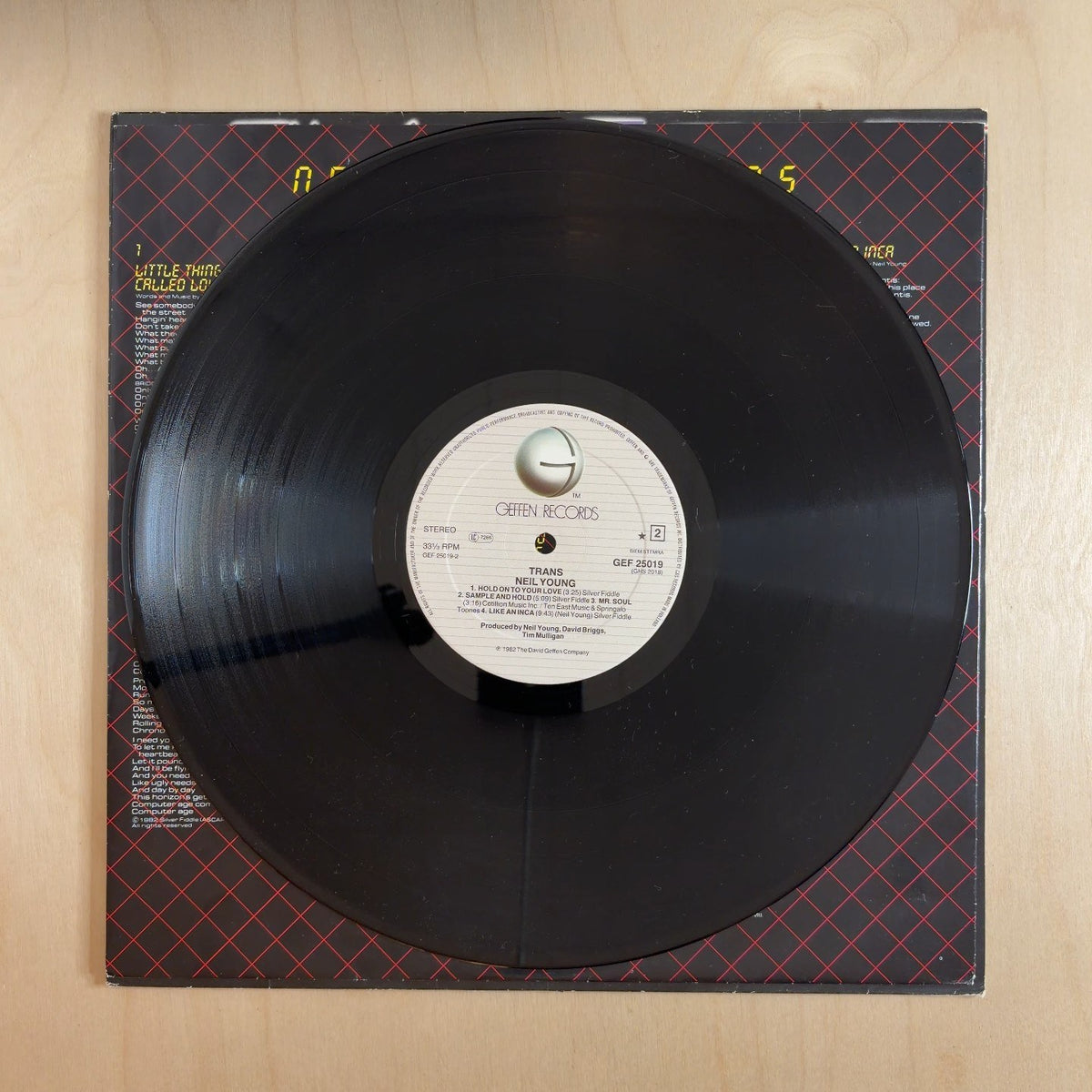 Neil Young – Trans – record label