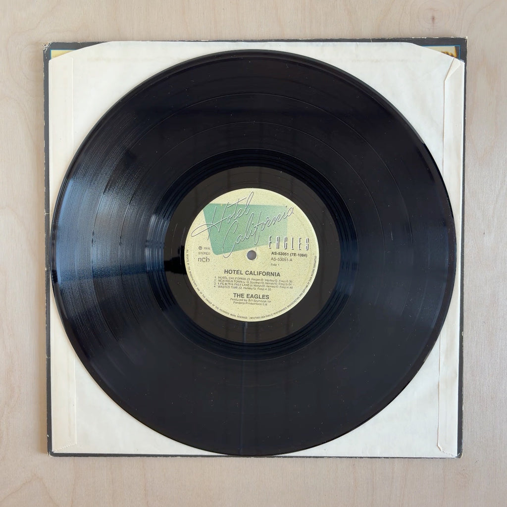 Eagles – Hotel California – record label