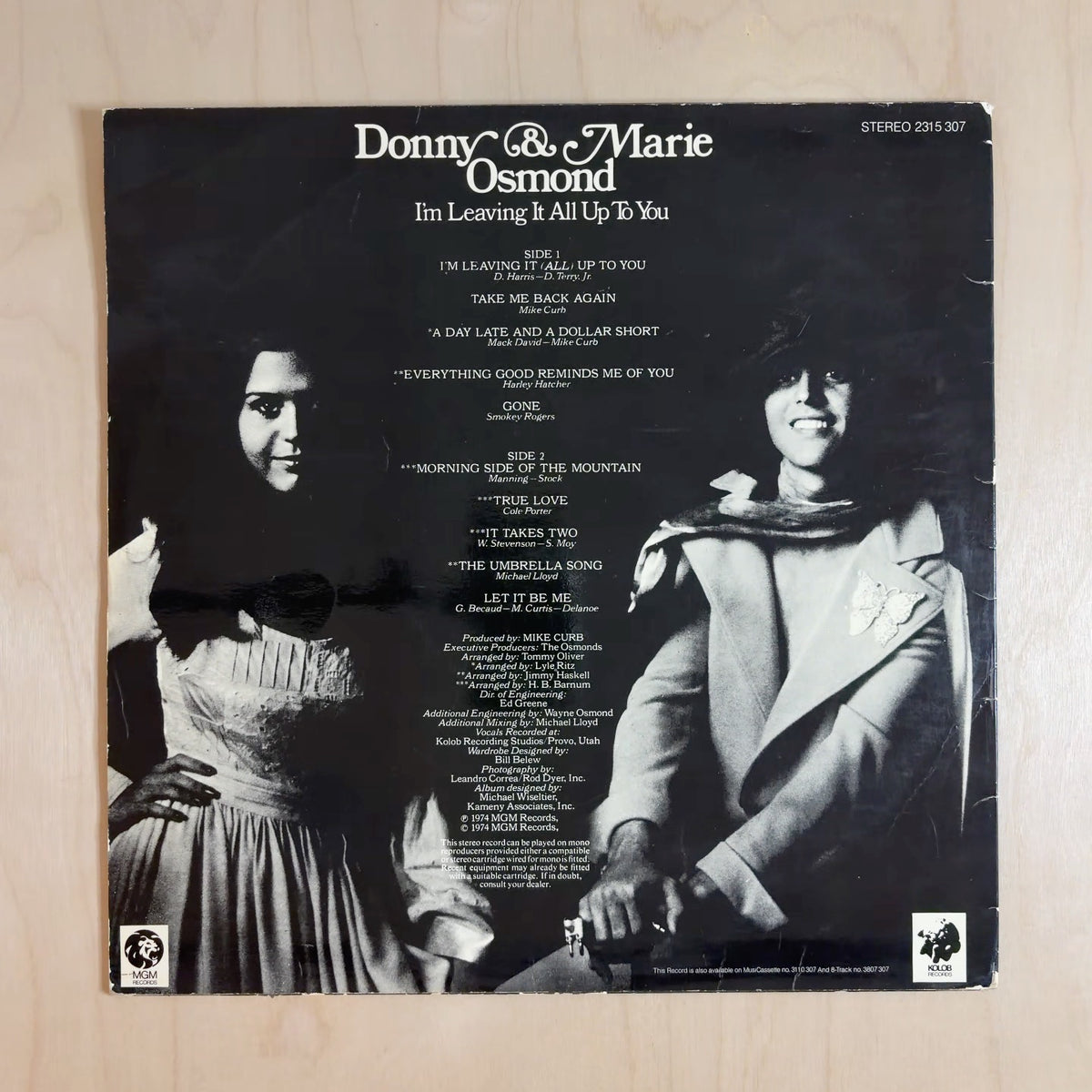 Donny & Marie Osmond – I'm Leaving It All Up To You