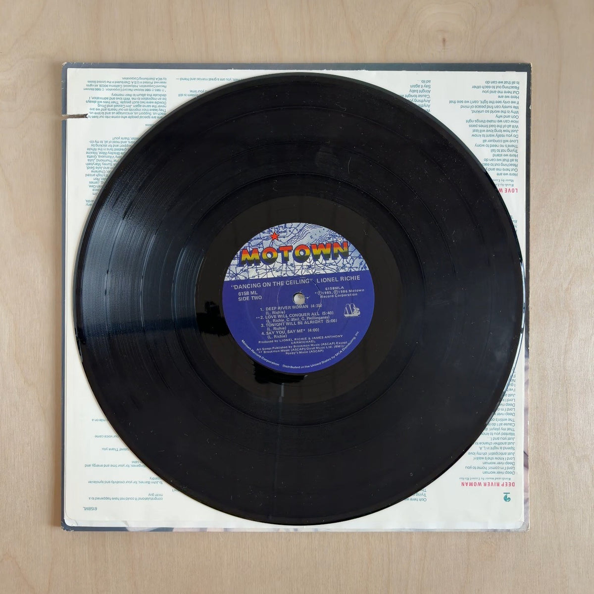Lionel Richie – Dancing On The Ceiling – record label