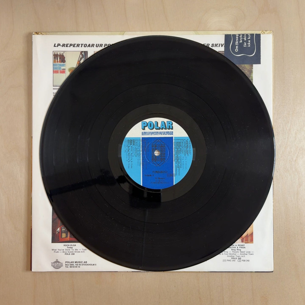 ABBA, Björn & Benny, Agnetha & Anni-Frid – Waterloo – record label