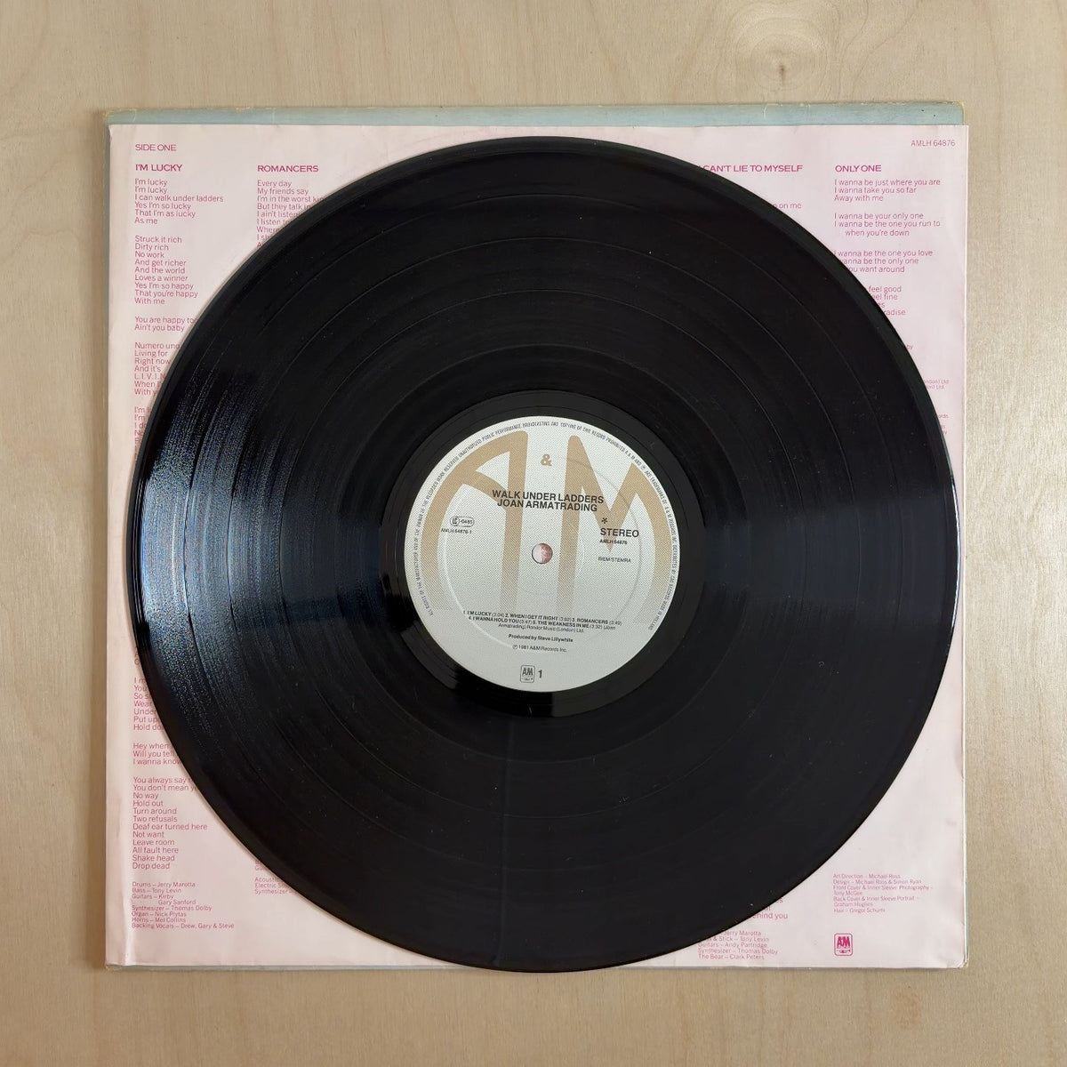Joan Armatrading – Walk Under Ladders – record label