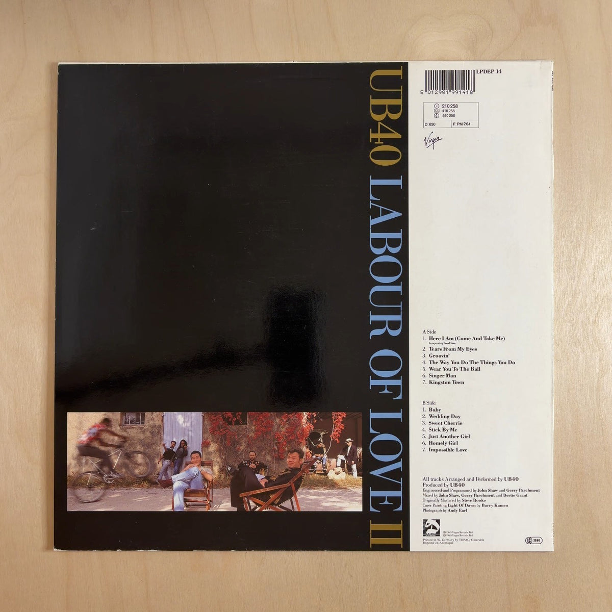UB40 – Labour Of Love II – back cover