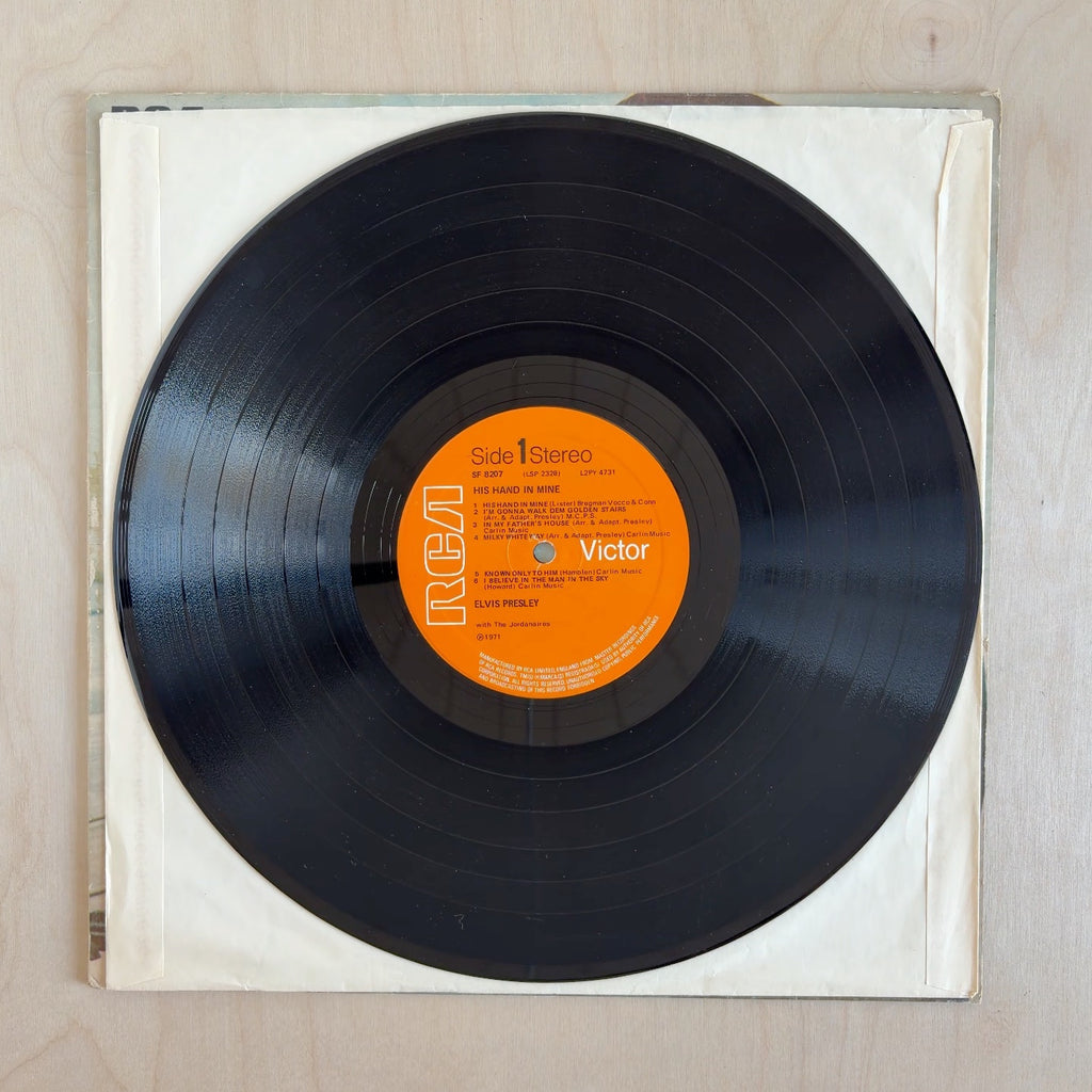 Elvis Presley – His Hand In Mine – record label