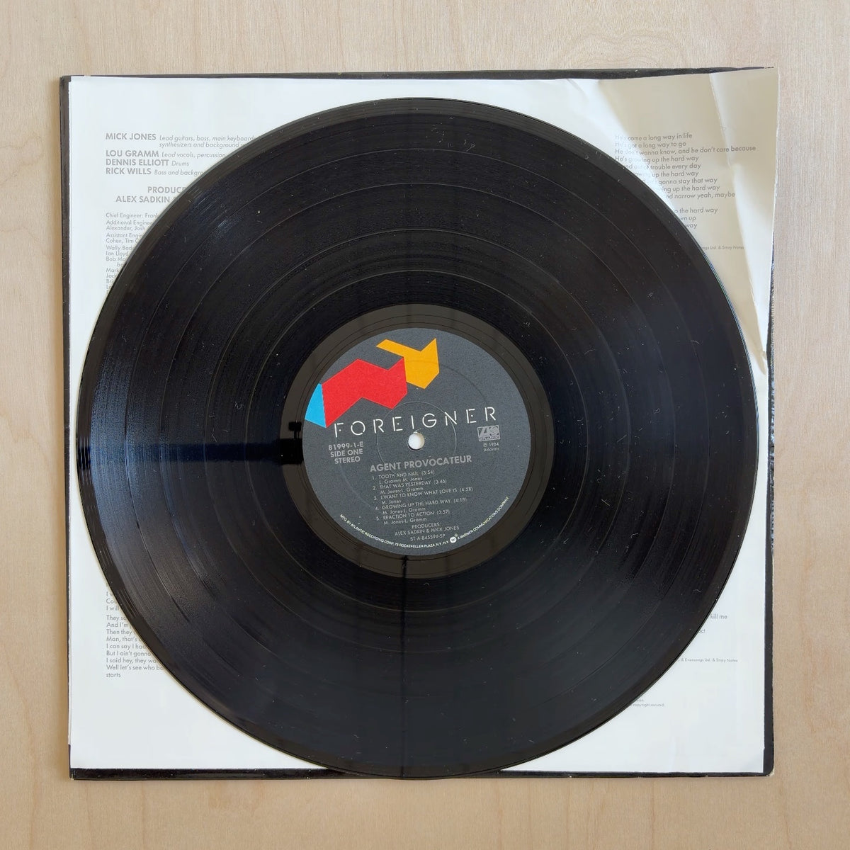 Foreigner – Agent Provocateur
