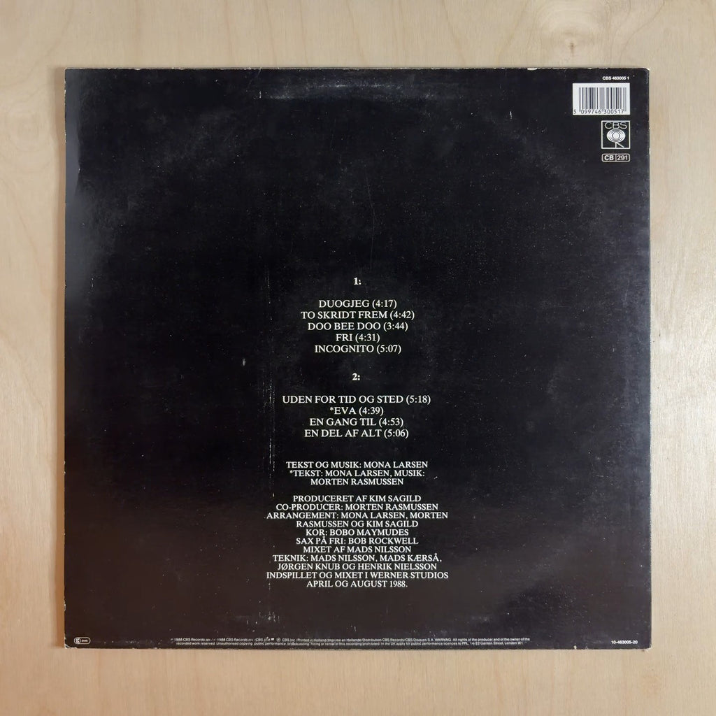 Mona Larsen – Mon Amour – back cover