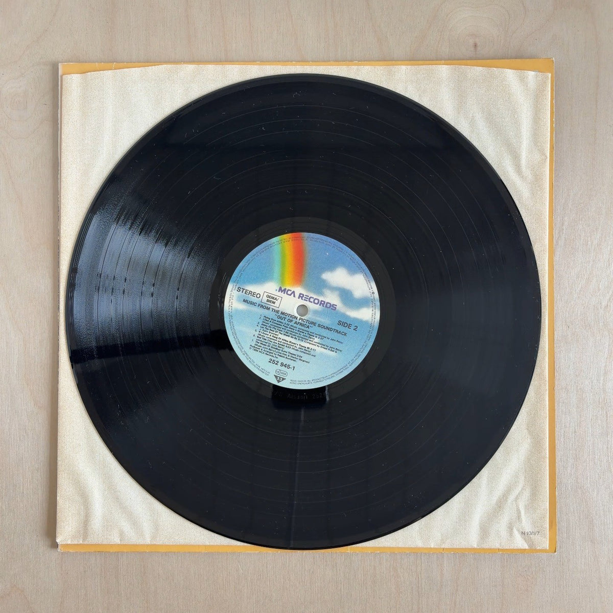 John Barry – Out Of Africa (Music From The Motion Picture Soundtrack) – record label