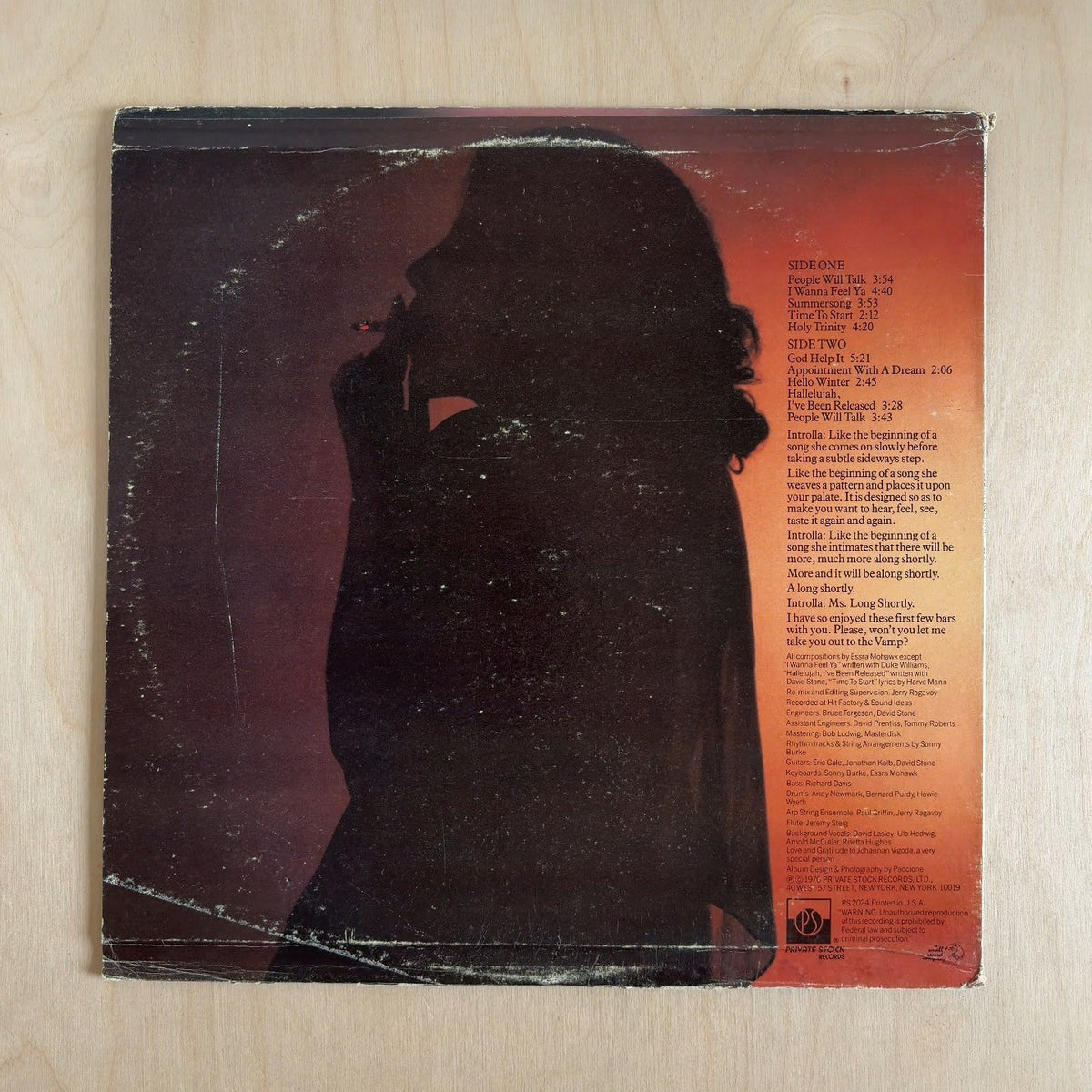 Essra Mohawk – Essra – back cover