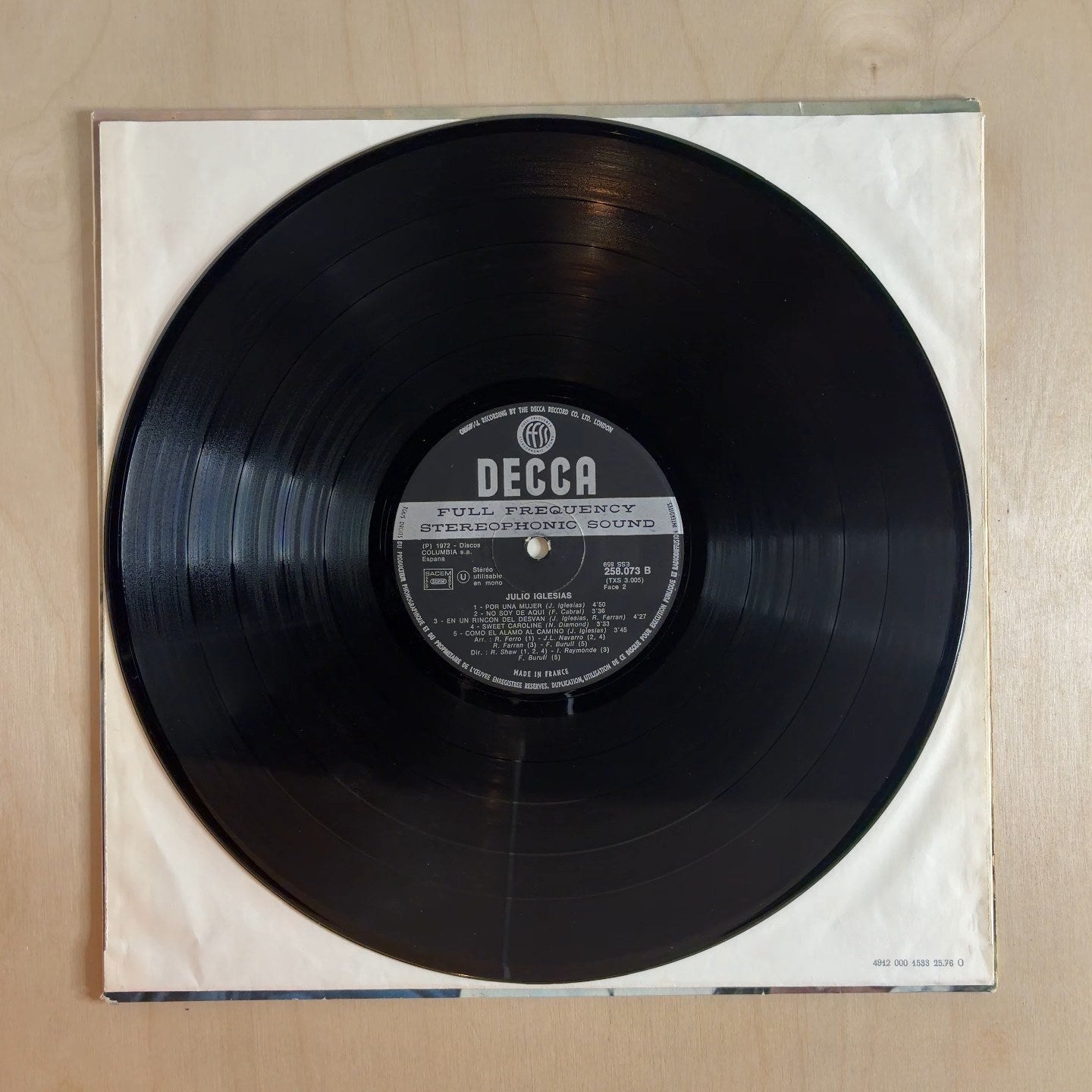 Julio Iglesias – Un Canto A Galicia – record label
