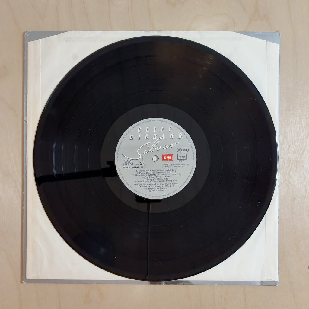 Cliff Richard – Silver