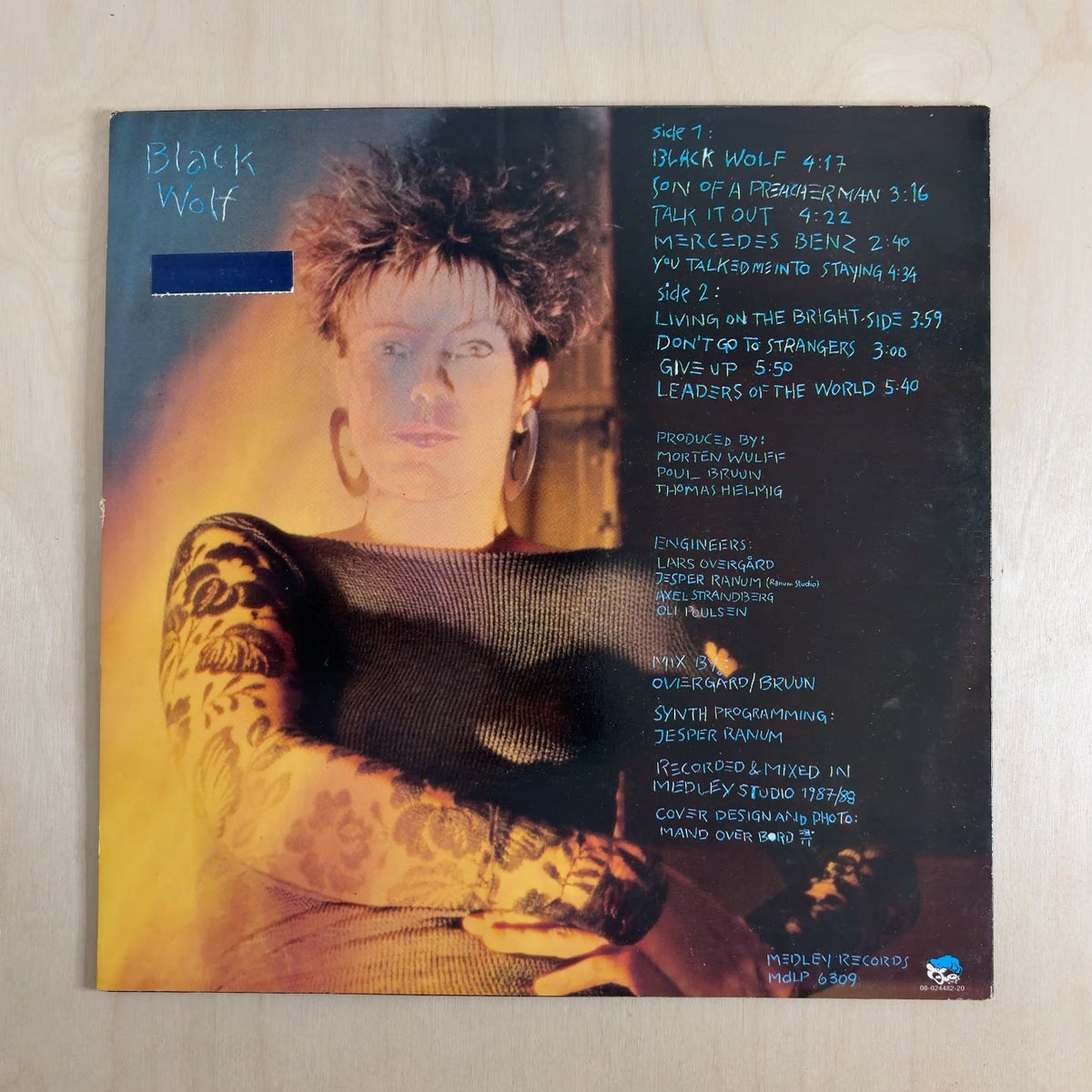 Hanne Boel – Black Wolf – back cover