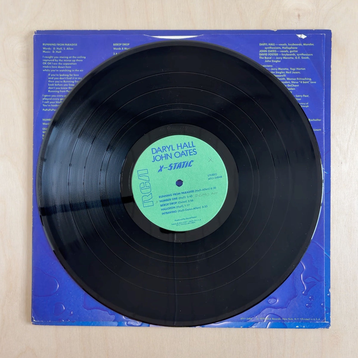 Daryl Hall & John Oates – X-Static – record label
