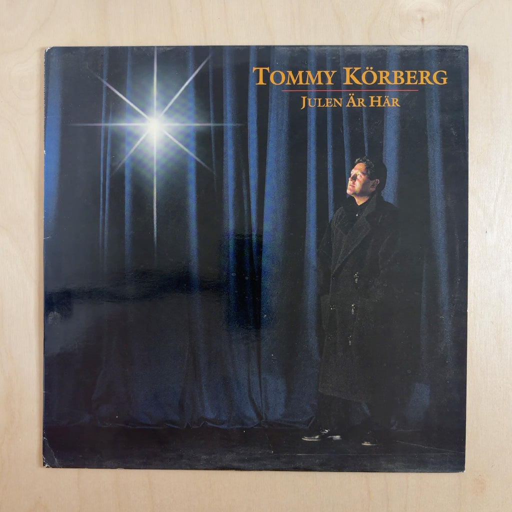 Tommy Körberg – Julen Är Här – front cover