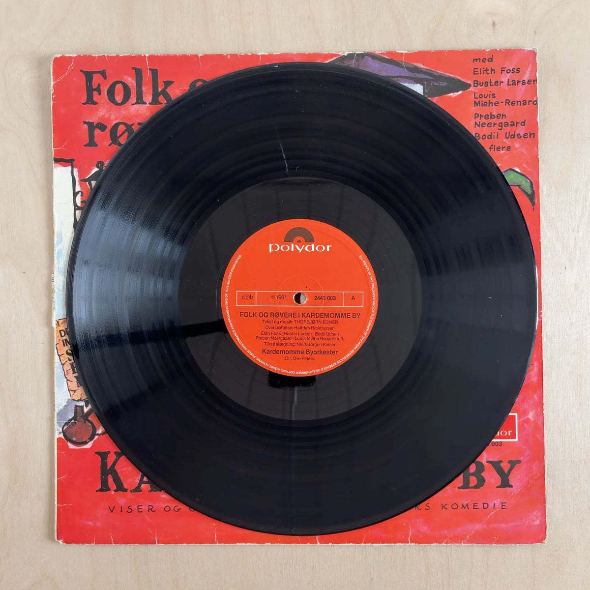 Various – Folk Og Røvere I Kardemomme By / Sørøvere, Hottentotter Og Muntre Musikanter – record label