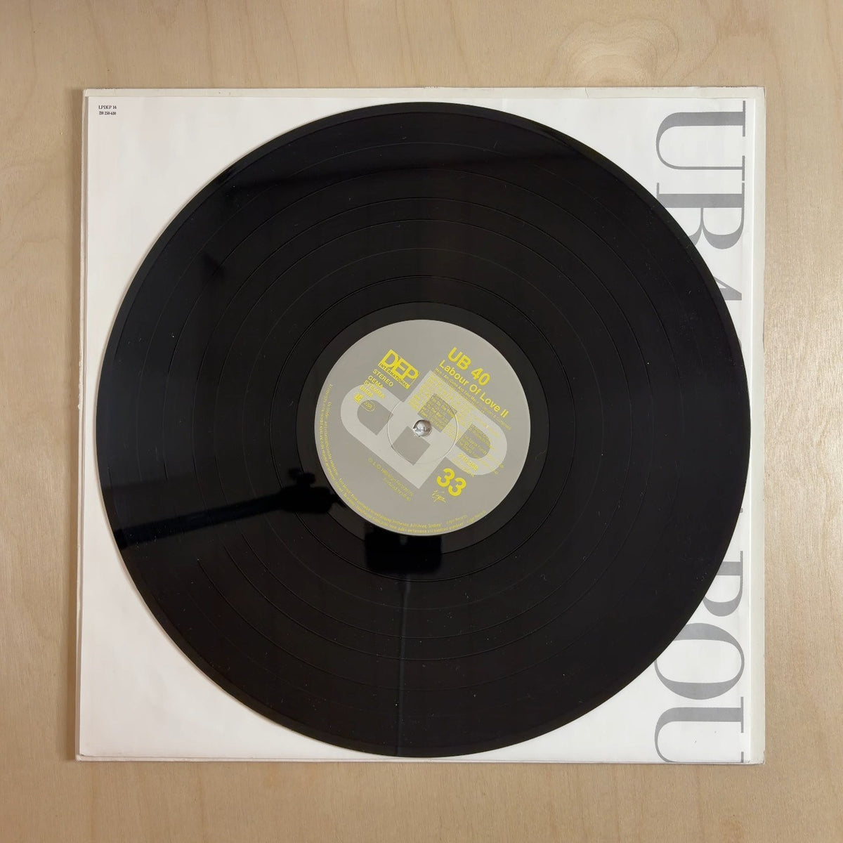 UB40 – Labour Of Love II – record label