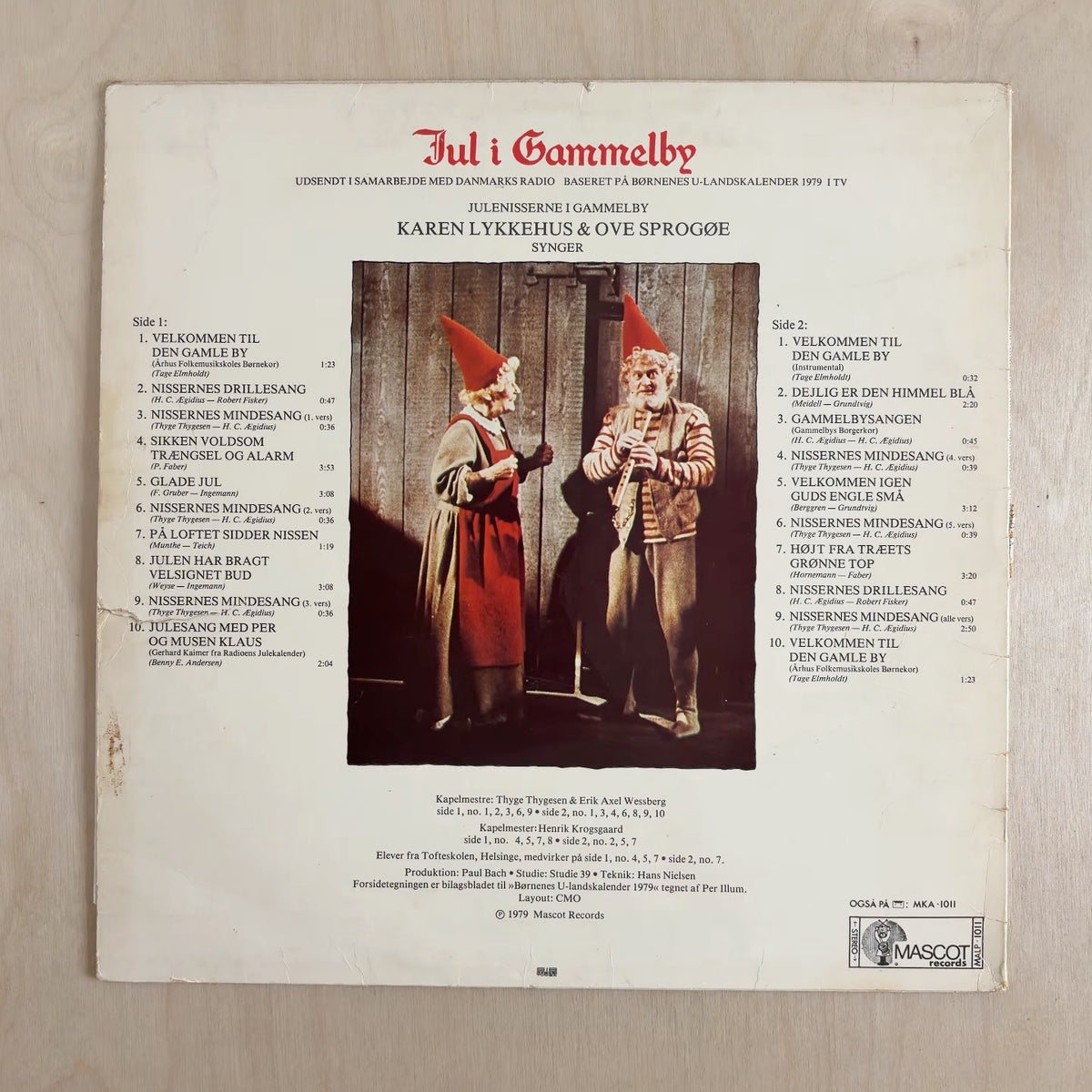 Karen Lykkehus, Ove Sprogøe – Jul I Gammelby – back cover