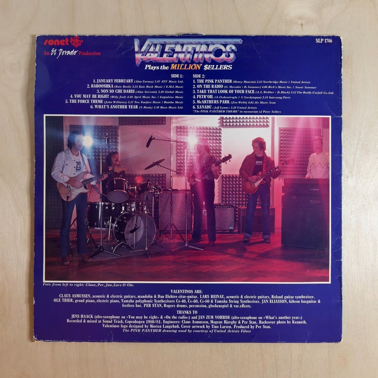 Los Valentinos – Plays The Million $ellers – back cover